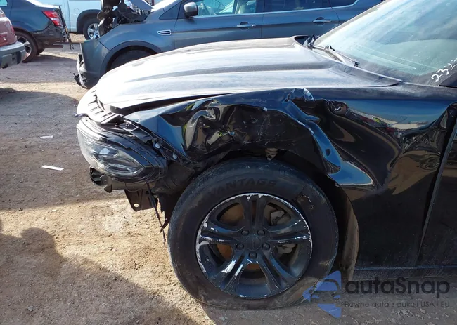 2C3CDXBG9NH234567: 43874872