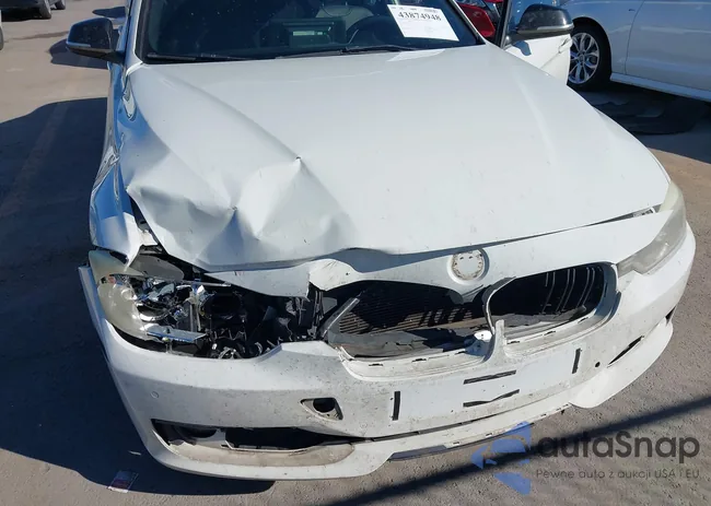 WBA3C1C54FP116963: 43874948