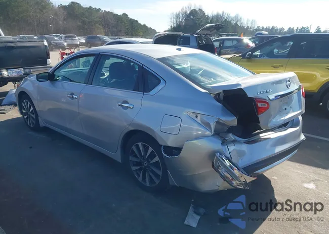 1N4AL3AP7HC270271: 43875078