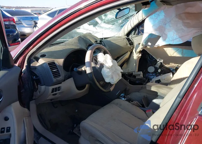 1N4AL2AP0CN445807: 43875373