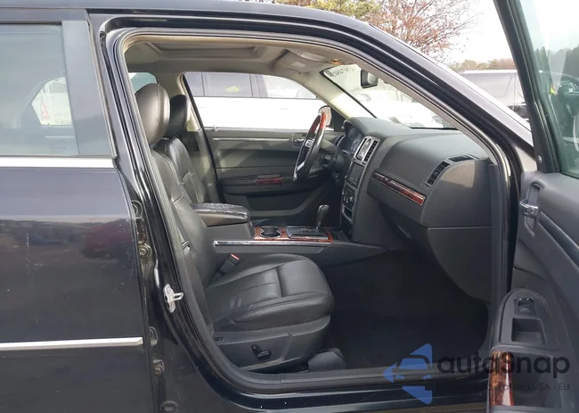 2C3KA33G98H103168: 43874803