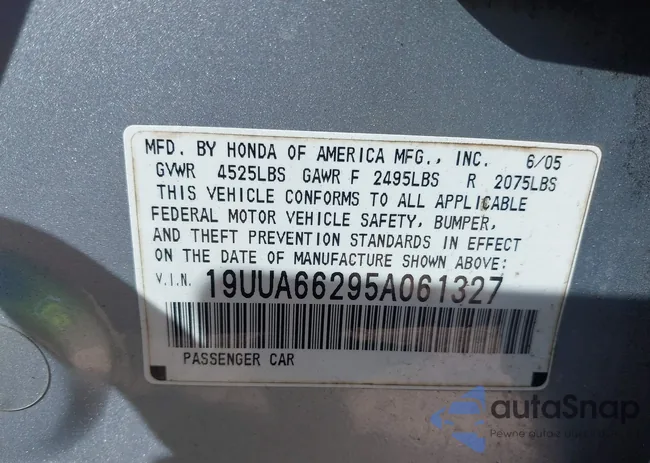 19UUA66295A061327: 43874807