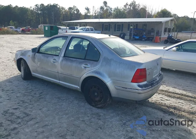 3VWRF29M2XM102394: 43874813