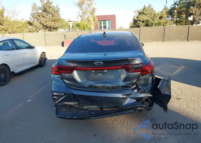 3KPF24AD8LE209379: 43874850