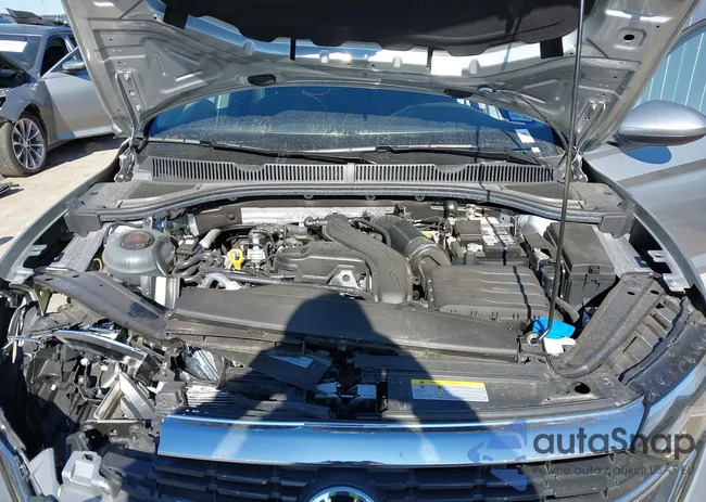 3VW5M7BU3RM051230: 43875975