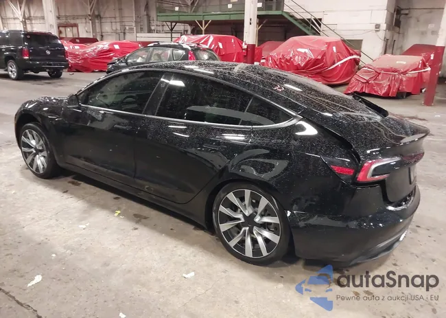 5YJ3E1EB6RF732467: 43876109