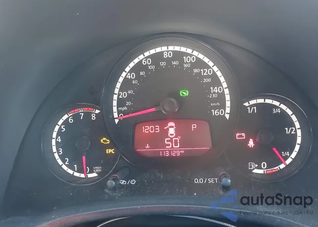 3VWF17AT0EM640980: 43876351