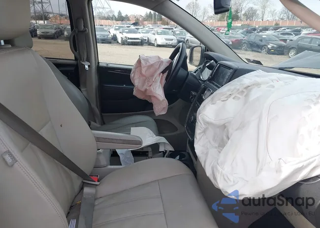 2C4RC1BG3FR620824: 43876364