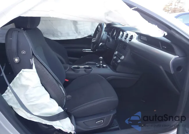 1FA6P8CF7K5163339: 43875588