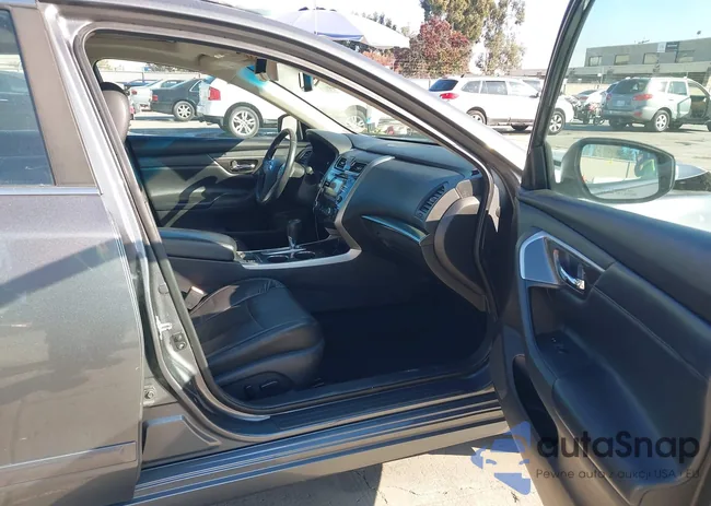 1N4AL3AP6FN923691: 43875637