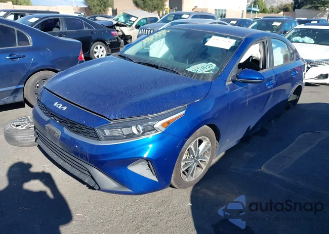 3KPF24AD4PE579041: 43875638