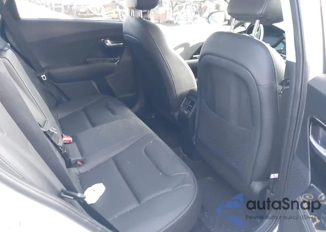 KNDCE3LC9N5489823: 43875685