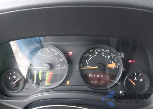 1C4NJRFB4GD645771: 43875834