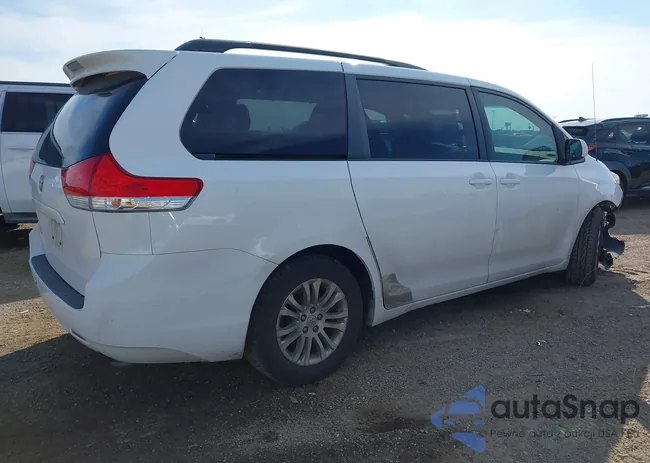 5TDYK3DC7DS377883: 43877121