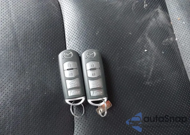 JM3TCBCY9J0229710: 43877134