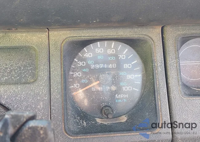 1J4FY19P3RP455674: 43877148