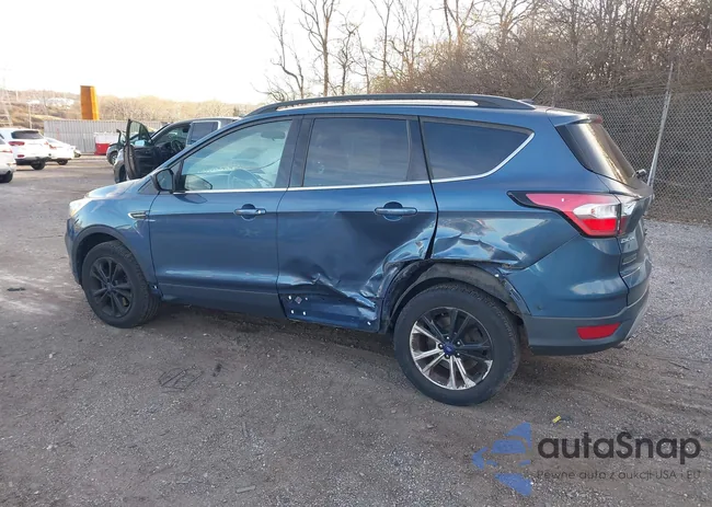 1FMCU9GD0JUB02581: 43877193