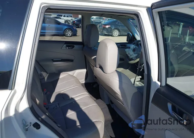 JF2SHBEC5BH764948: 43877307