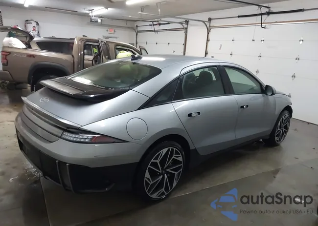 KMHM34AC0RA064356: 43877364