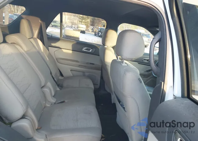 1FM5K8B89FGA28957: 43877372