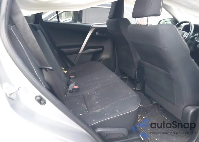 JTMRFREV9JJ194649: 43876726