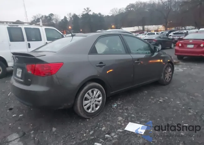 KNAFU4A26C5569672: 43876771