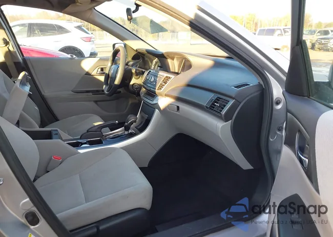 1HGCR2F3XDA010326: 43876804