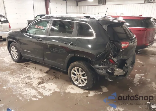 1C4PJMCB3GW122780: 43876832