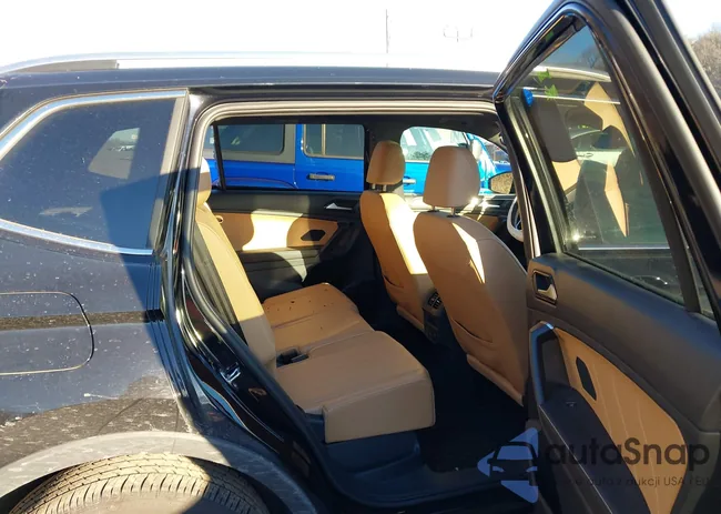 3VVMB7AX4RM118838: 43876833