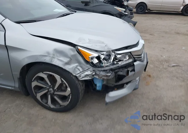 1HGCR2F77GA158778: 43877864