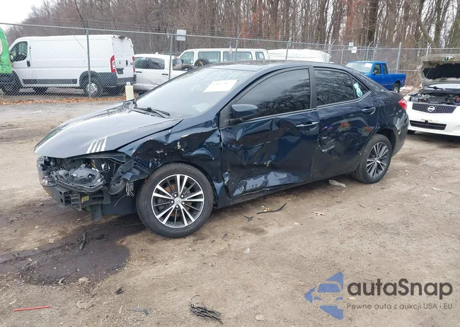 2T1BURHE5JC121244: 43877877