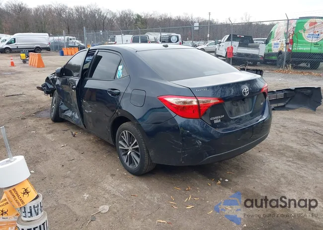 2T1BURHE5JC121244: 43877877