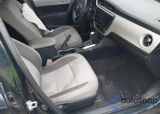 2T1BURHE5JC121244: 43877877