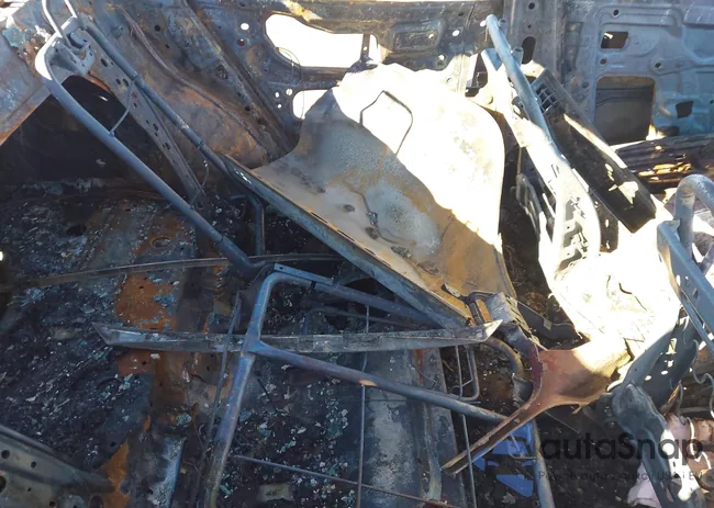 1N4AL3AP9HN313254: 43877954