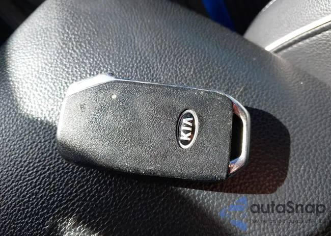 3KPF34AD5ME359285: 43877971