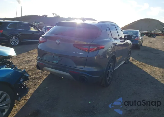 ZASPAKBN0N7D37161: 43878049