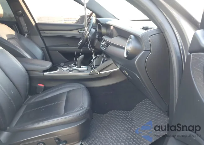 ZASPAKBN0N7D37161: 43878049