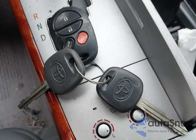 4T1BK36BX5U022564: 43878089