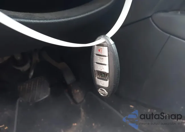 1N4AL3AP7GC130946: 43878153