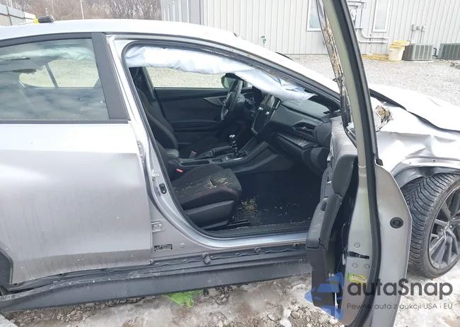 JF1VBAF69N9017678: 43878155