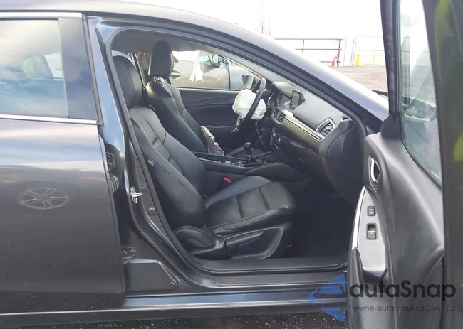 JM1GJ1V53G1448971: 43878171