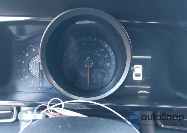 KMHLR4AF2NU345927: 43878176