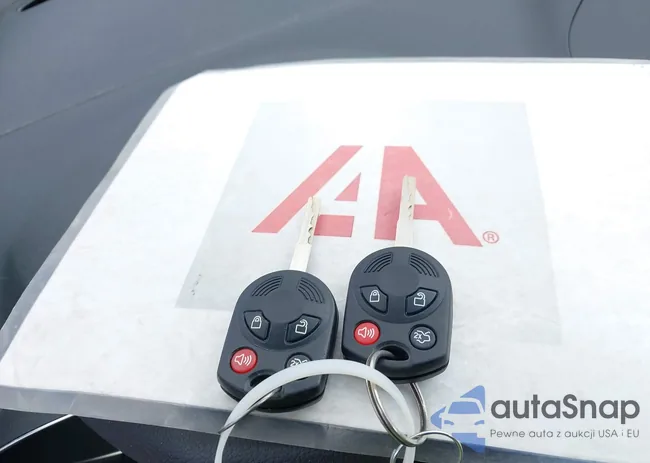 1FMCU0HD0JUA40786: 43878214