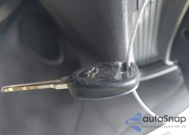 1GNKVJED1BJ164096: 43878251