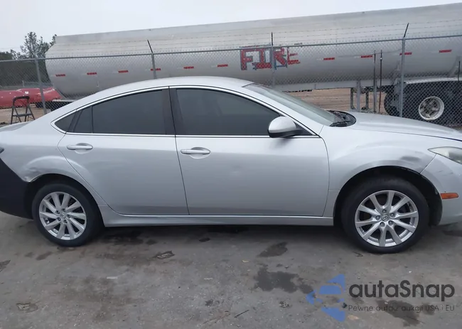 1YVHZ8DH0C5M15988: 43878257