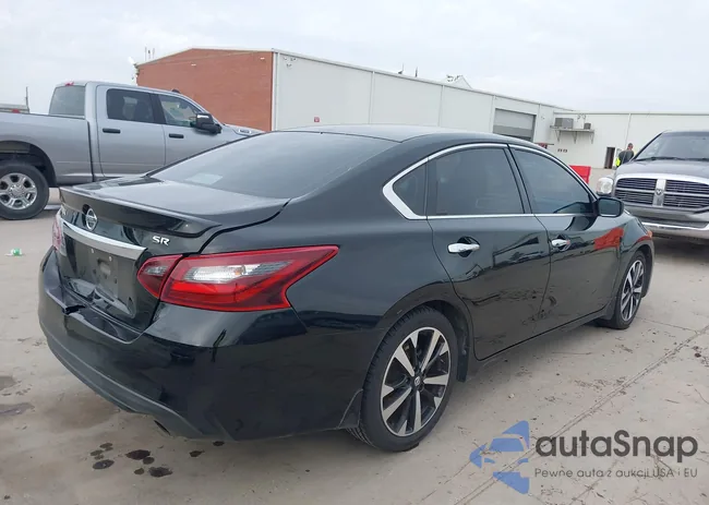 1N4AL3AP3JC143412: 43878294