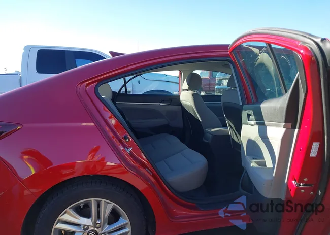 KMHD84LF6KU781339: 43878367