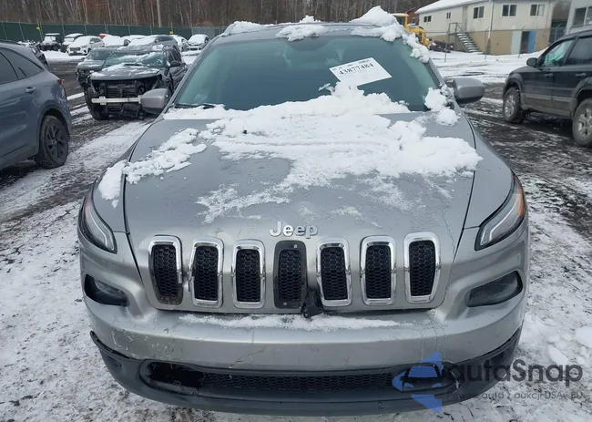 1C4PJMCS0FW758216: 43877484