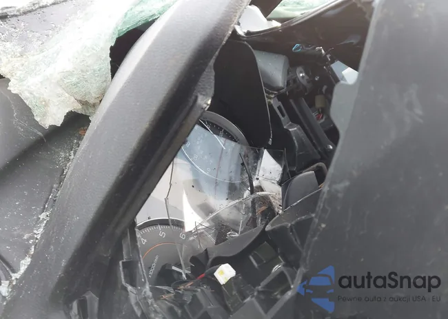 JF2GTHMC0P8324992: 43877553