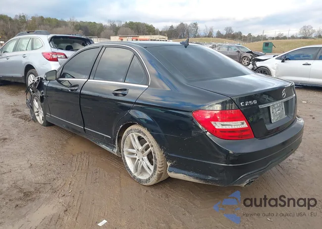 WDDGF4HB8CR217733: 43877725